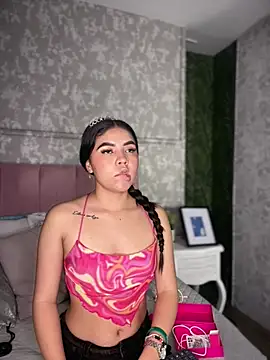 Ambarina  online show from April 22, 2026, 11:45 am