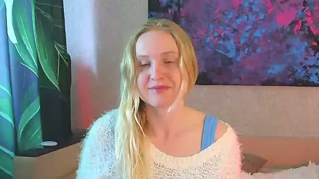 Snapshot of Lanavi_Smile chatting on June 17, 2026, 6:16 am Lanavi Smile online show from June 17, 2026, 6:16 am