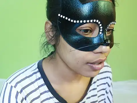 Snapshot of mrsdevika chatting on April 9, 2026, 8:53 am mrsdevika online show from April 9, 2026, 8:53 am