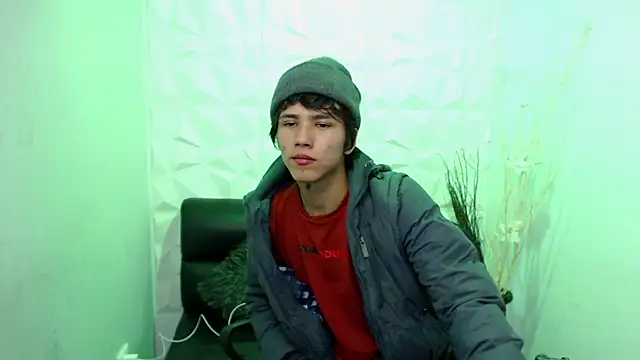 Snapshot of Stich_23 chatting on April 28, 2026, 3:11 am Stich 23 online show from April 28, 2026, 3:11 am