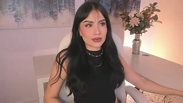 Snapshot of AlmaBlaze chatting on July 30, 2026, 4:50 pm AlmaBlaze online show from July 30, 2026, 4:50 pm