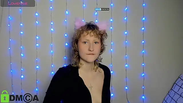 AnnStasia online show from March 20, 2026, 4:01 pm