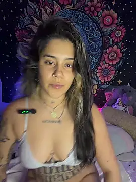 QueenNatt online show from March 3, 2026, 8:48 pm