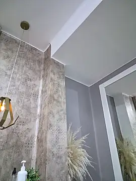 Allice Evens online show from April 14, 2026, 3:12 am