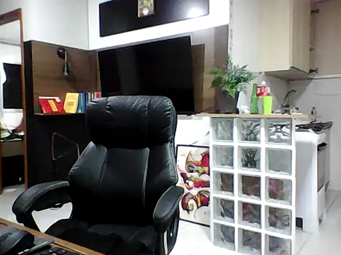 FabioZoe1 online show from April 24, 2026, 1:08 am