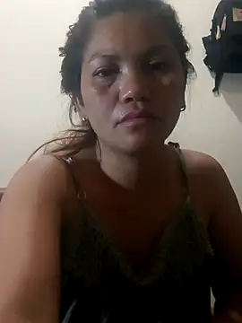yum330 online show from April 11, 2026, 3:16 pm
