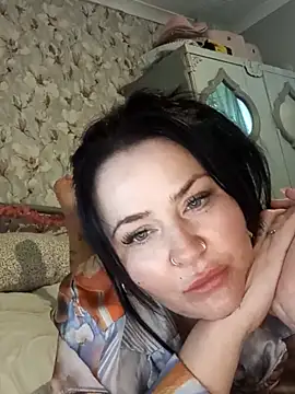 Kandi-kiss online show from March 25, 2026, 9:37 am