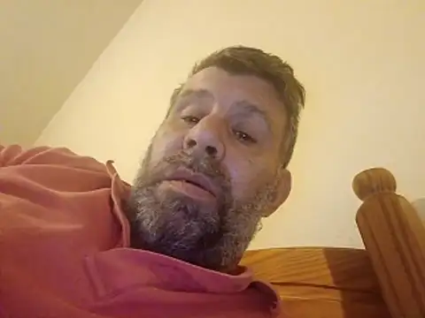 stud2512 online show from March 14, 2026, 10:04 pm