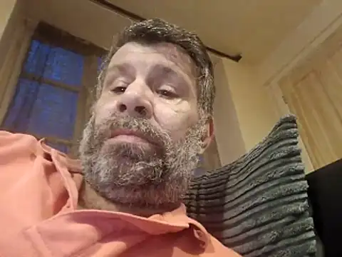 stud2512 online show from April 19, 2026, 7:16 pm