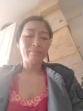 lris-Beauty77 online show from March 23, 2026, 3:21 am