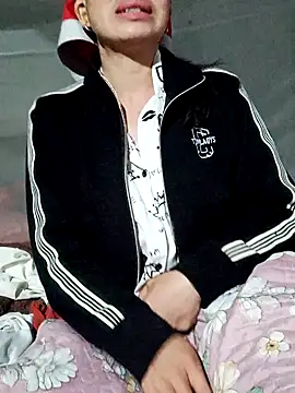 jackkk0011 online show from March 6, 2026, 1:29 pm