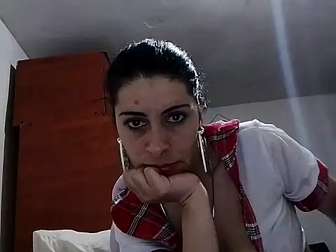 tefutbin3 online show from April 8, 2026, 5:02 pm