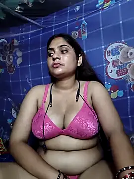 Snapshot of Aanushaka chatting on April 22, 2026, 4:41 pm Aanushaka online show from April 22, 2026, 4:41 pm