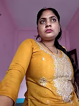 Snapshot of Aanushaka chatting on May 8, 2026, 12:49 am Aanushaka online show from May 8, 2026, 12:49 am