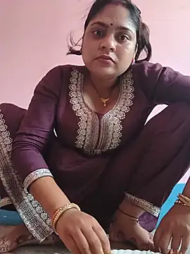 Snapshot of Aanushaka chatting on May 24, 2026, 10:20 am Aanushaka online show from May 24, 2026, 10:20 am