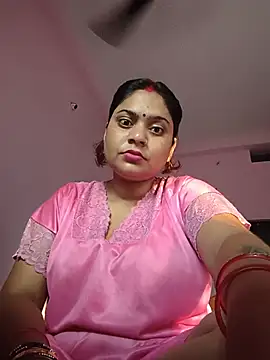 Snapshot of Aanushaka chatting on July 2, 2026, 12:32 am Aanushaka online show from July 2, 2026, 12:32 am