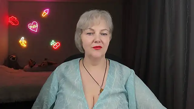 Mary-Leee online show from April 3, 2026, 9:13 pm