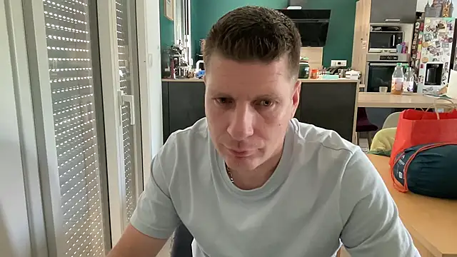 Minmoi1984 online show from June 17, 2026, 8:06 am