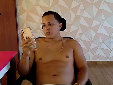 Sanxxx69 online show from February 21, 2026, 7:48 pm