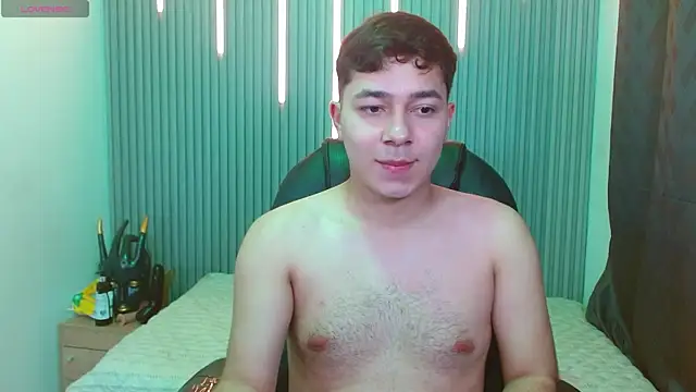 Julian Smith21 online show from June 24, 2026, 11:59 pm