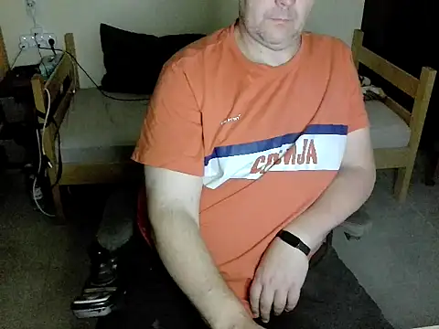 Snapshot of pozitiva000 chatting on July 10, 2026, 8:22 pm pozitiva000 online show from July 10, 2026, 8:22 pm
