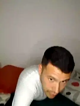 Ferrandiz23 online show from March 2, 2026, 11:44 pm