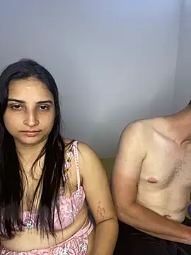 Snapshot of Beauty-and-the-beast- chatting on July 28, 2026, 9:03 pm Beauty-and-the-beast- online show from July 28, 2026, 9:03 pm