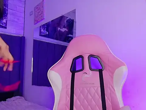 aidaprincess online show from April 9, 2026, 11:54 pm