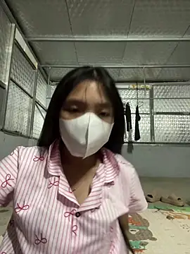 Rio-cute online show from May 8, 2026, 4:56 pm