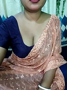 Snapshot of Turshaio chatting on July 4, 2026, 8:26 pm Turshaio online show from July 4, 2026, 8:26 pm