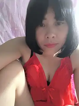 Snapshot of juicy-milu chatting on June 19, 2026, 9:24 am juicy-milu online show from June 19, 2026, 9:24 am