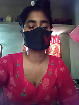 hotgirls02 online show from April 22, 2026, 7:11 am