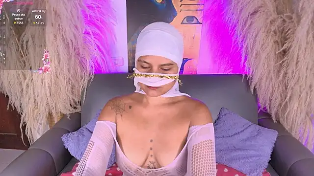 milkk  online show from March 30, 2026, 7:26 pm