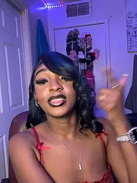 MidnightChanel online show from March 5, 2026, 11:39 am