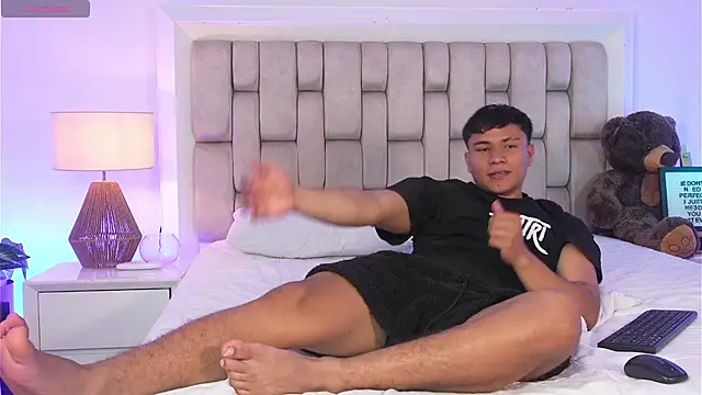 jordan thompson online show from February 24, 2026, 1:03 am