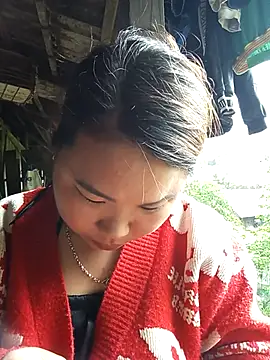 asian-bae online show from April 21, 2026, 1:29 am