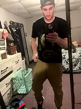 Aarondeweese27 online show from February 24, 2026, 12:08 am