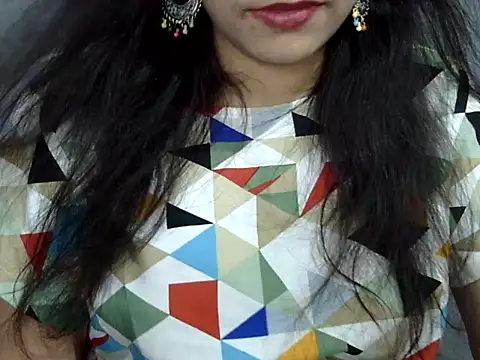 Neha Sharma2 online show from March 5, 2026, 10:22 am