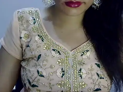 Neha Sharma2 online show from April 13, 2026, 12:49 am