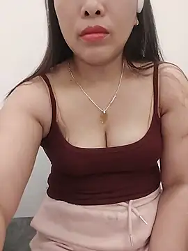01 ANNA 01 online show from June 5, 2026, 10:15 pm