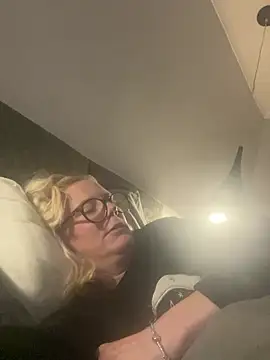 Amelie BlondeXX online show from March 2, 2026, 10:22 am