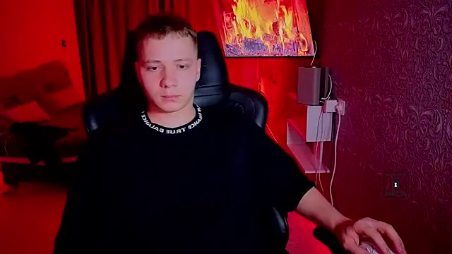 Karl Night  online show from May 4, 2026, 6:59 pm