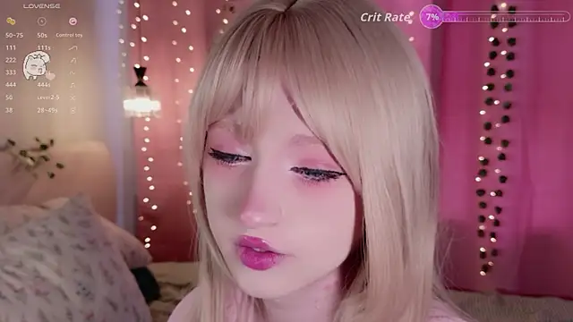 Snapshot of effy_dollie chatting on June 23, 2026, 10:57 am effy dollie online show from June 23, 2026, 10:57 am