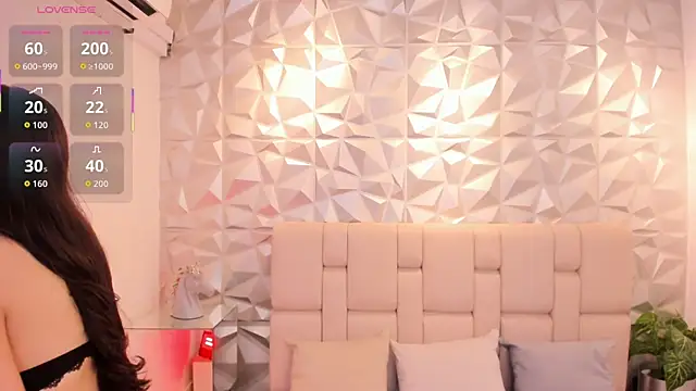 mell muller online show from April 18, 2026, 11:36 am