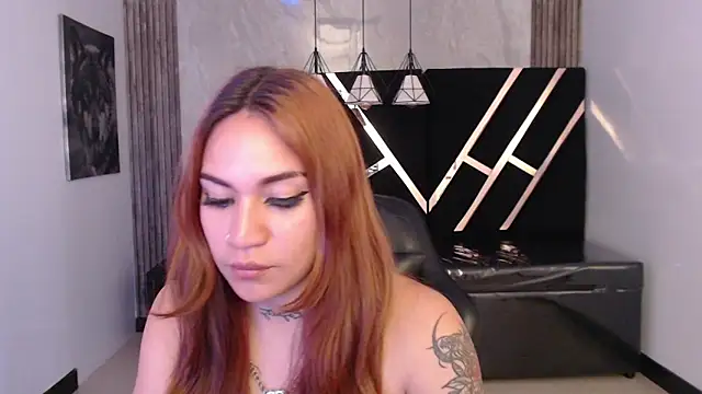 Andrea ch01 online show from February 23, 2026, 8:39 pm