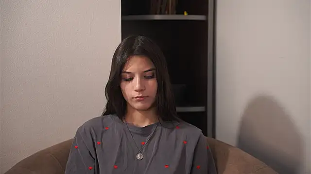 CaroylnPaiva online show from February 26, 2026, 8:57 am