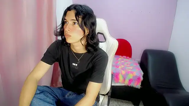 Larry craft online show from February 25, 2026, 8:18 pm