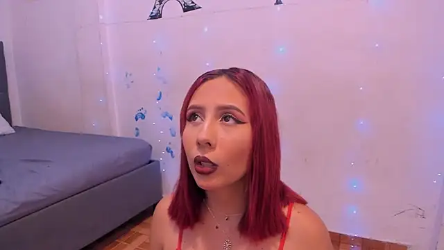 violeta blaze1 online show from April 21, 2026, 10:01 pm