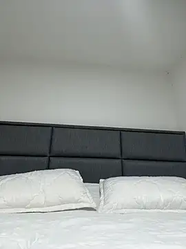 Penny 09 online show from March 28, 2026, 9:14 pm