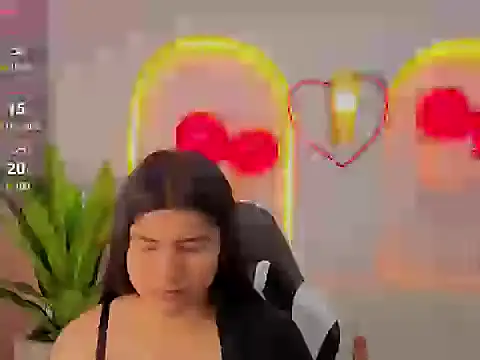 ashelyy tp online show from February 25, 2026, 12:48 pm